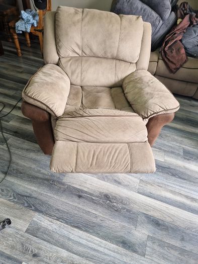 3 seater and single recliner