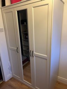 wardrobe