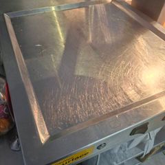 Hot meat plate with new heat lamp