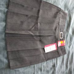 M & S grey uniform pleated skirt, 8-9 yrs
