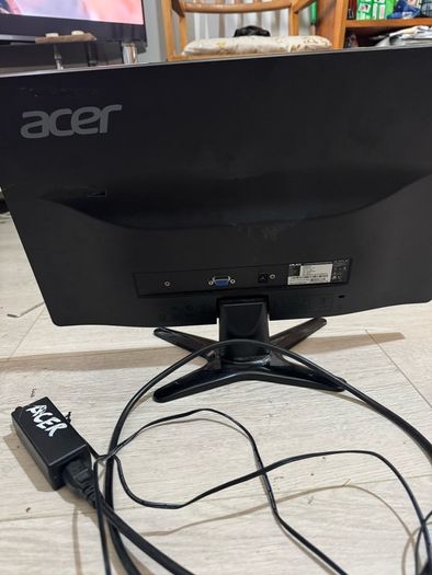 Acer 19.5" monitor