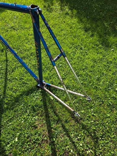 Steel Faggin Frameset
