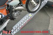 Tagz loading ramp steel (silver)