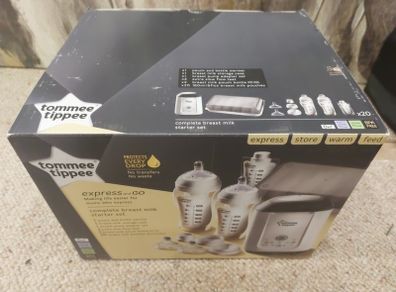 Tommee Tippee Express and Go starter kit