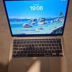Apple MacBook Air M1 13" Laptop