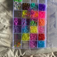 Loom band set