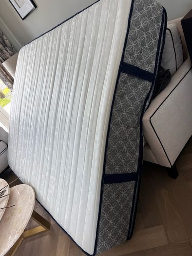 Showroom mattress
