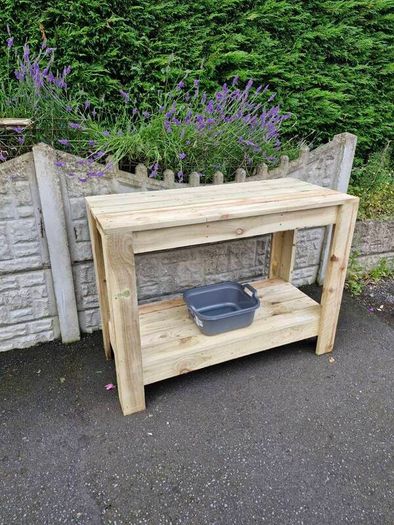 Potting Table