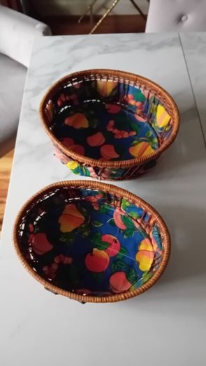 Baskets  x 2 lined