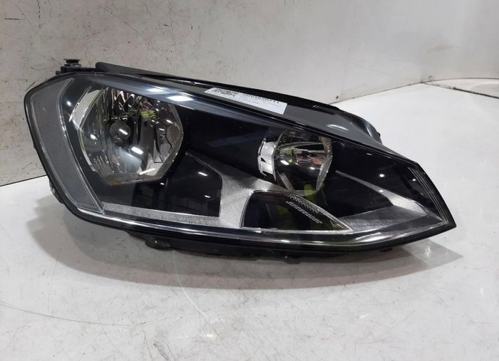 Volkswagen Golf Mk7 2013-2016 Driver Side Headlight Genuine 5G2941006E right Headlight
