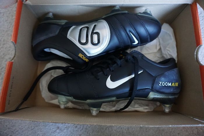 Football Boots Nike Air Zoom Total 90 III Black (2004) Size 7UK SG