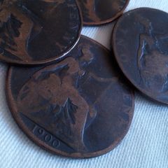 1900 Copper Pennies.