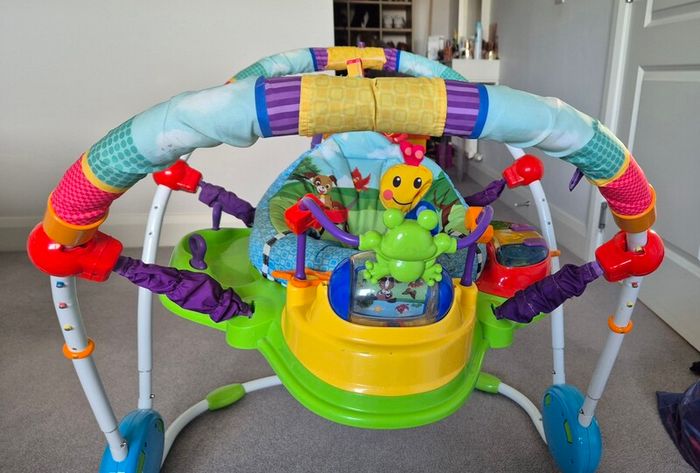 Baby bouncer