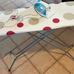 Ironing board + Iron