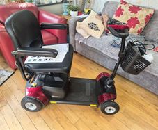 Mobility scooter Pride Go-Go Elite