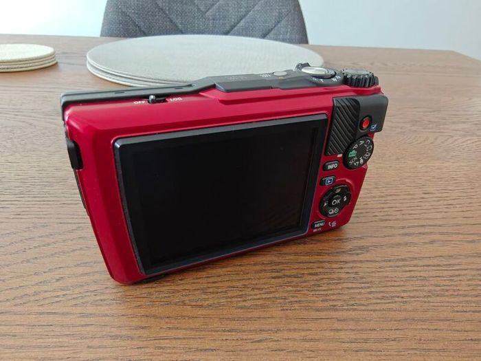 OM SYSTEM Tough TG-7 Waterproof Compact Digital Camera