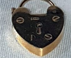 Pristine Vintage 9ct Gold Heart Padlock Charm