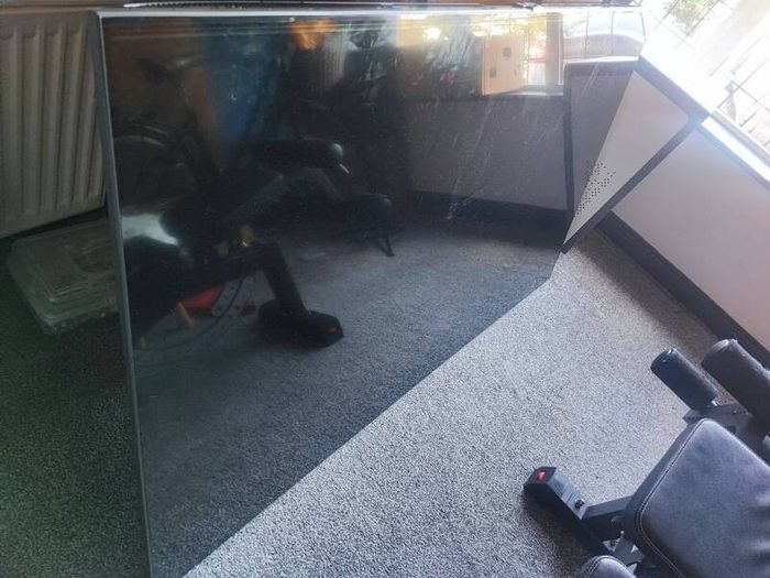 75" Samsung