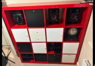 Storage unit with all inserts