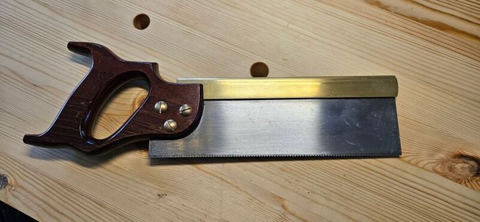 Axminster Victor 10" 20 TPI tenon saw