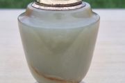Retro office (desk) lighter made of natural green onyx