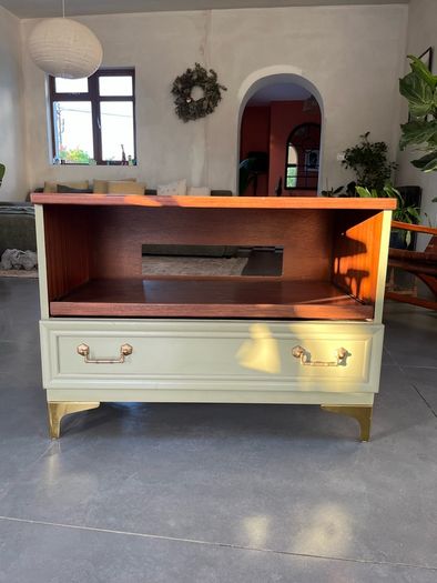 Tv Unit