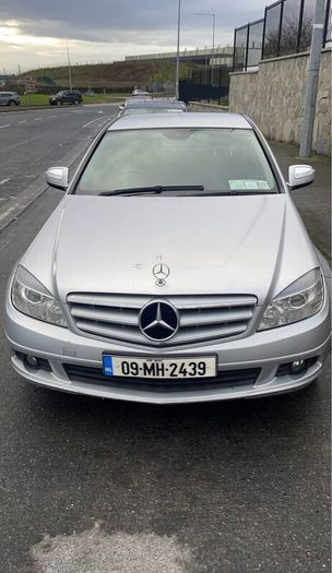 2009 Mercedes-Benz C200 2,300