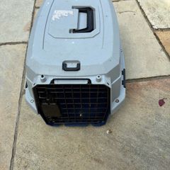 animal carrier