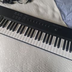 Komplete Kontrol A49
