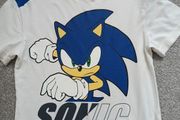 boy's Sonic t-shirt. Age 6/7