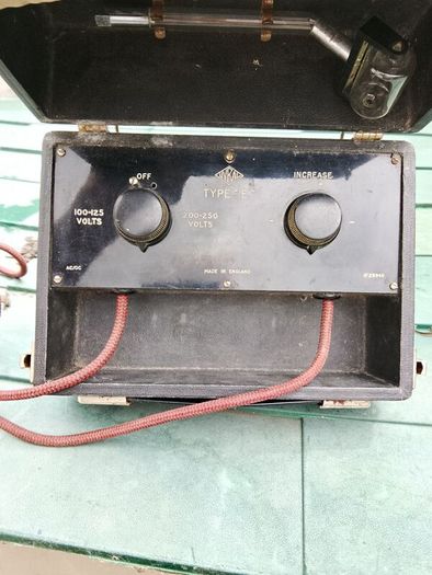 Antique violet ray machine