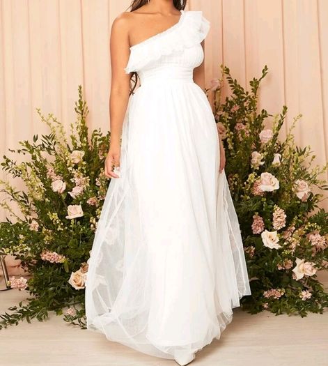 White Maxi dress, size 10