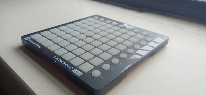 2x Novation MK2 Launchpad Mini