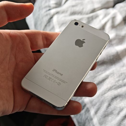 iPhone 5 16GB White