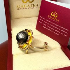 Pearl Ring
