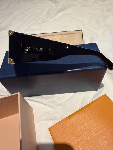 Louis Vuitton LV Heritage Low Square Sunglasses