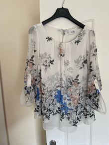 Ladies Wallis Top Petite Size Small