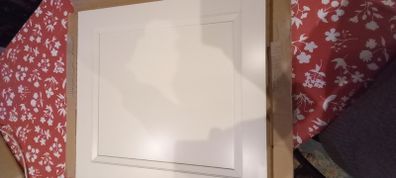 Kitchen cabinet door