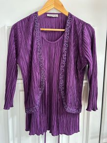 Bassini Detailed top