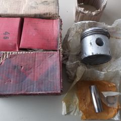 Hillman Piston Set Of Four.