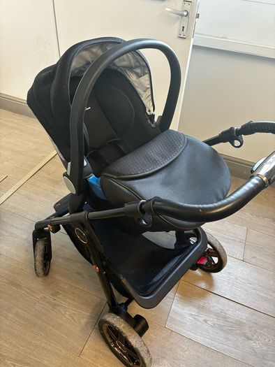 Complete sliver cross Pram system for sale