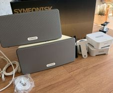 Sonos play 3 White 4 speakers