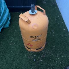 gas cylinder