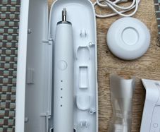 Spotlight sonic pro BRAND NEW electric toothbrush