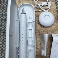Spotlight sonic pro BRAND NEW electric toothbrush