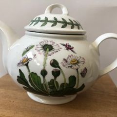 Portmeirion Botanic Garden Teapot For One  "Daisy"