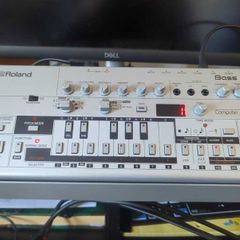 Roland Boutique TB-03 bass line synth