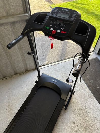 Letix Treadmill