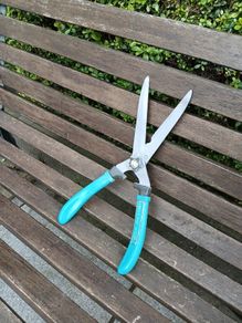 Garden shears.