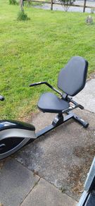 Recumbent exercise bike